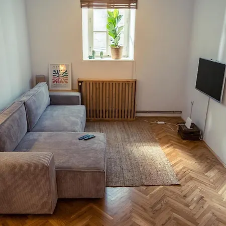 Cactus Free Parking For A Standard Car Διαμέρισμα *