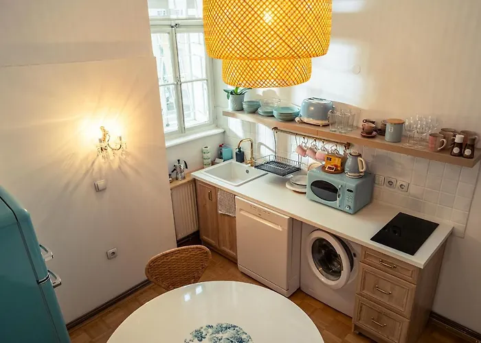 Cactus Free Parking For A Standard Car Διαμέρισμα *